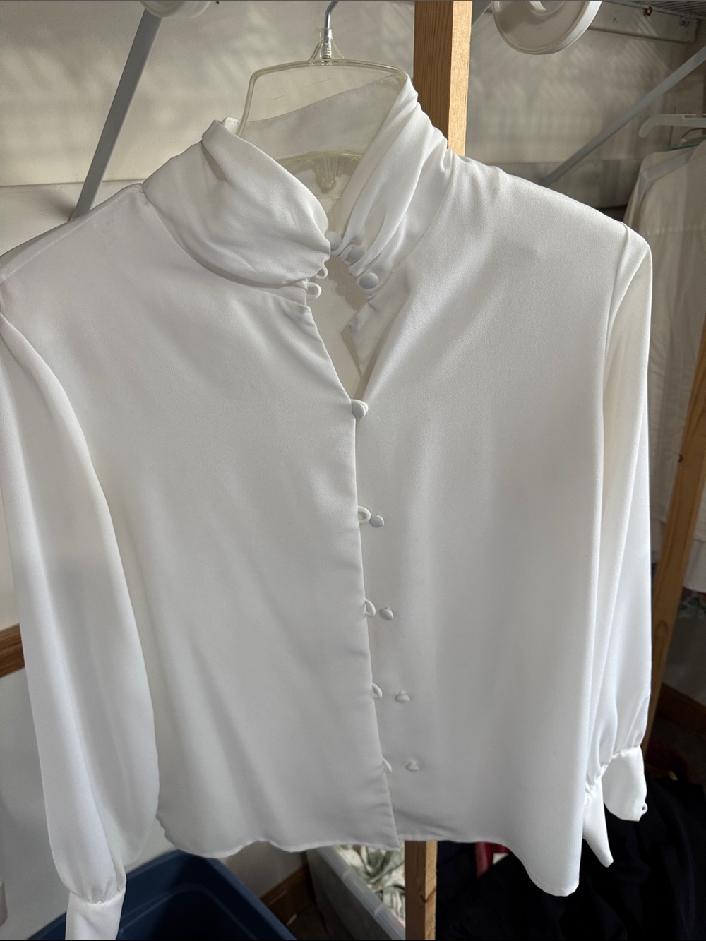 Vintage Allison Taylor White Button-Front Mandarin Collar Blouse